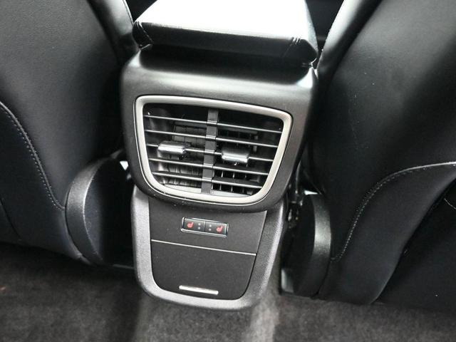 Photo of 2017 Platinum Dune Lincoln MKX