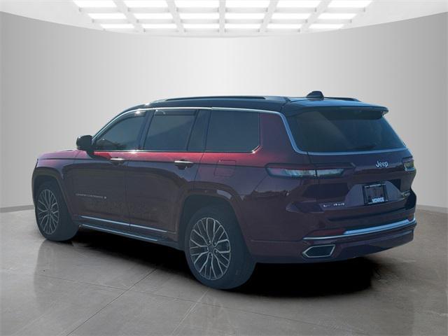 Photo of 2023 Velvet Red Pearlcoat Jeep Grand Cherokee L