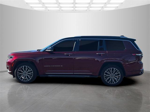 Photo of 2023 Velvet Red Pearlcoat Jeep Grand Cherokee L