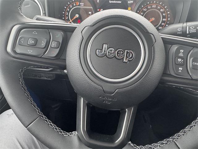 Photo of 2025 Hydro Blue Pearlcoat Jeep Gladiator