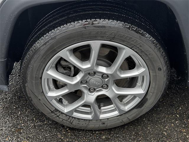 Photo of 2023 Billet Silver Metallic Clearcoat Jeep Compass