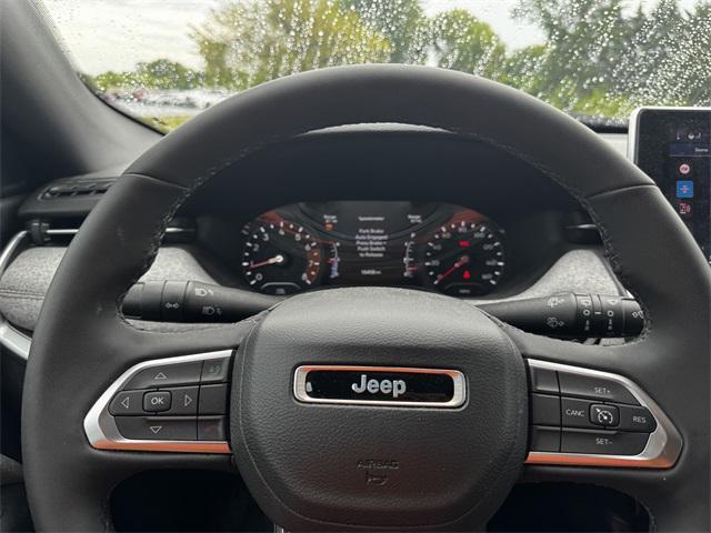 Photo of 2023 Billet Silver Metallic Clearcoat Jeep Compass