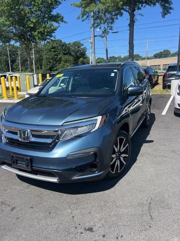 Photo of 2021 Silver Honda Pilot