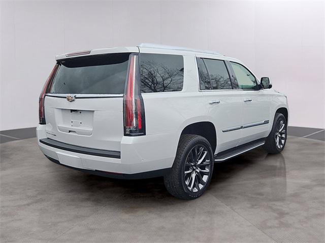 Photo of 2020 Crystal White Tricoat Cadillac Escalade