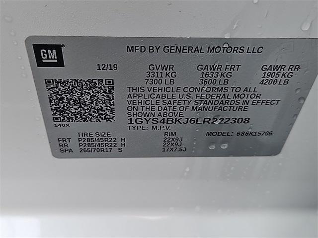 Photo of 2020 Crystal White Tricoat Cadillac Escalade