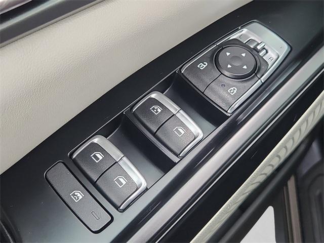 Photo of 2022 Pantera Metal Kia Carnival