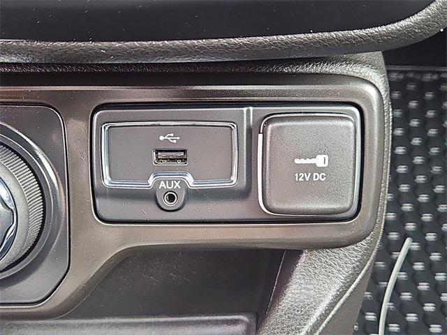 Photo of 2022 Sting-Gray Clearcoat Jeep Renegade