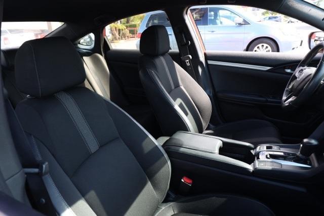 Photo of 2019 Rallye Red Honda Civic