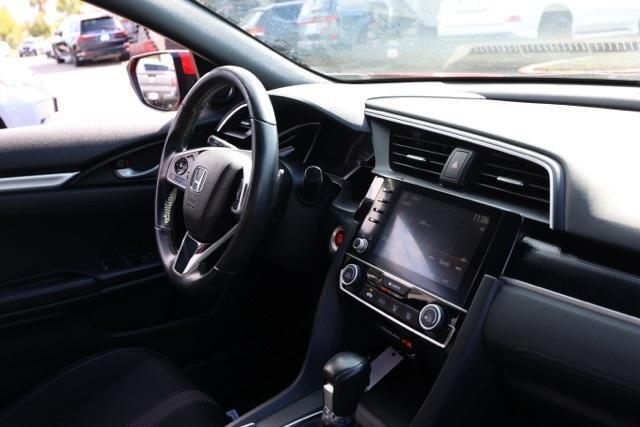 Photo of 2019 Rallye Red Honda Civic