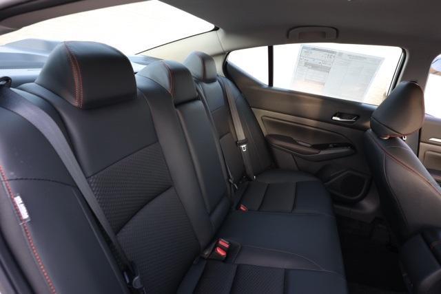 Photo of 2025 White Nissan Altima