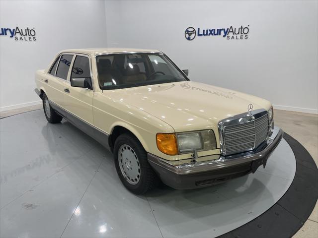 1986 Mercedes-Benz E-Class