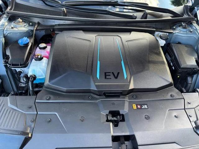 Photo of 2022 Lucid Blue Hyundai IONIQ 5