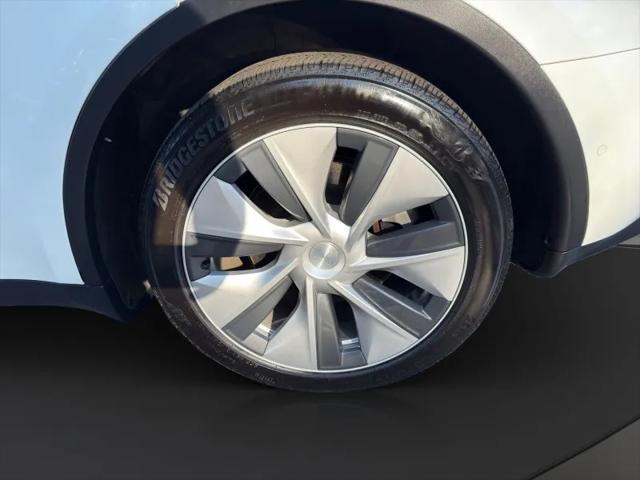 Photo of 2020 Pearl White Multi-Coat Tesla Model Y