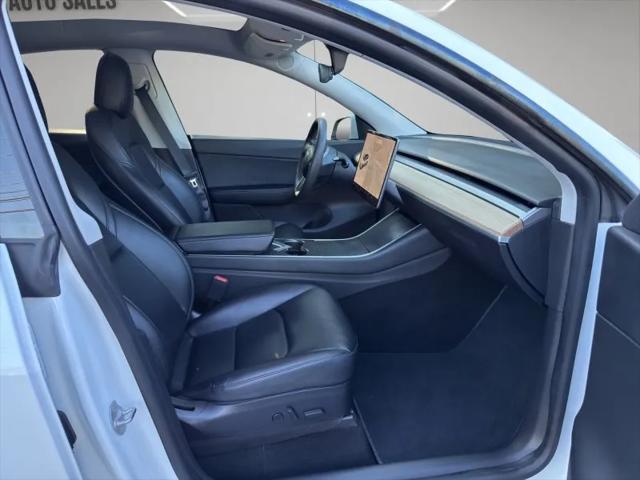 Photo of 2020 Pearl White Multi-Coat Tesla Model Y