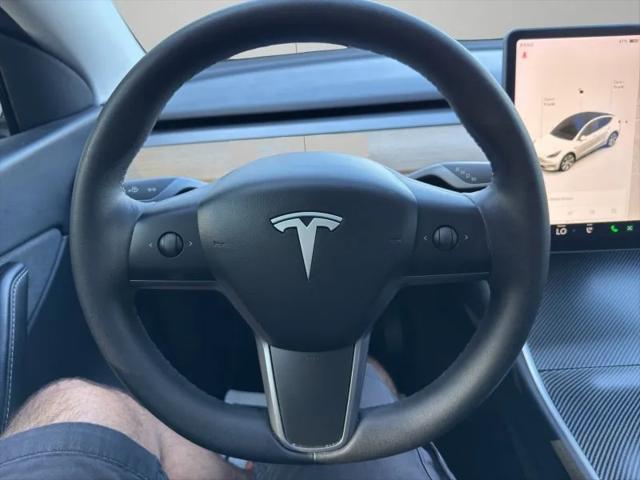Photo of 2020 Pearl White Multi-Coat Tesla Model Y