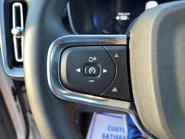 Photo of 2022 Crystal White Metallic Volvo C40 Recharge Pure Electric