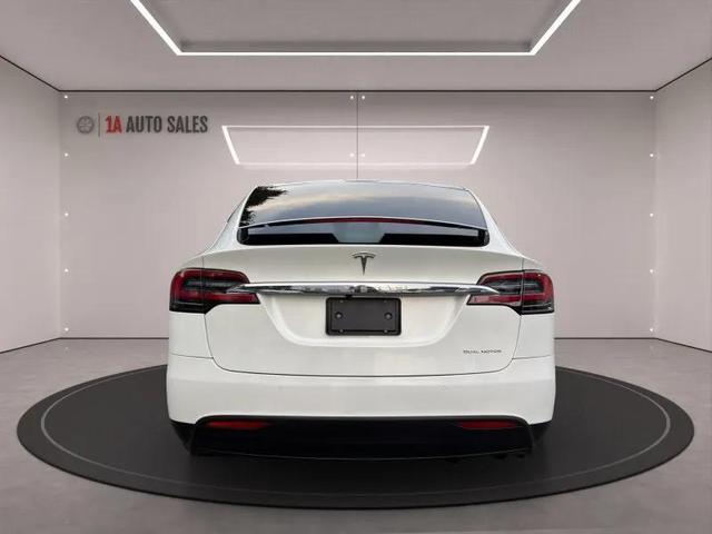 Photo of 2020 Pearl White Multi-Coat Tesla Model X