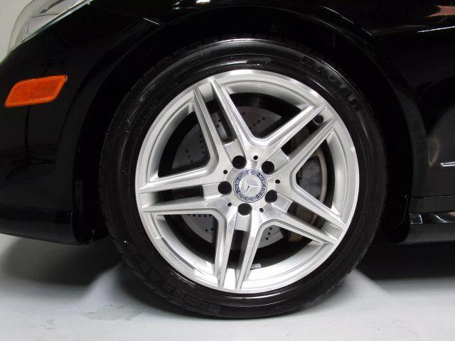 Photo of 2013 Black Mercedes-Benz E-Class
