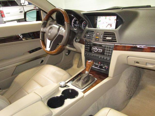 Photo of 2013 Black Mercedes-Benz E-Class