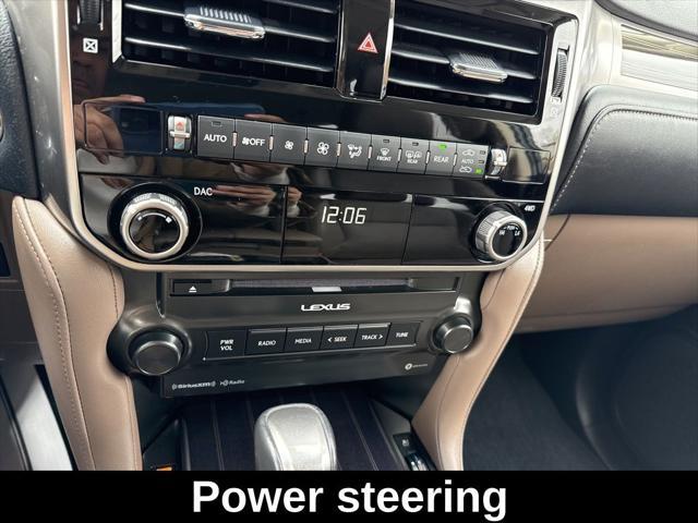 Photo of 2023 White Pearl Lexus GX 460