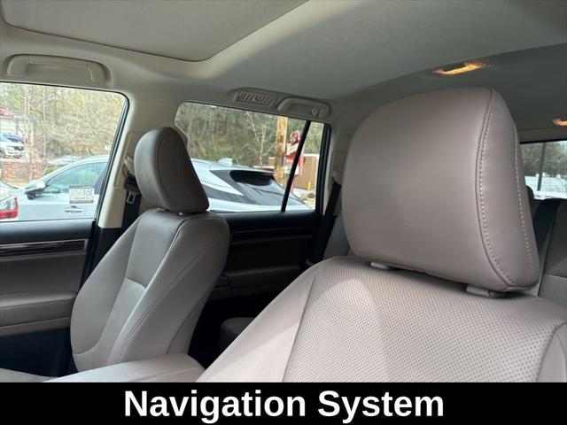 Photo of 2023 White Pearl Lexus GX 460