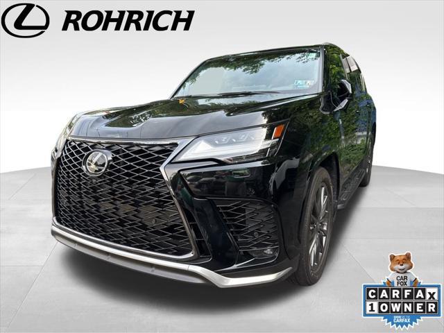 Photo of 2023 Black Lexus LX 600