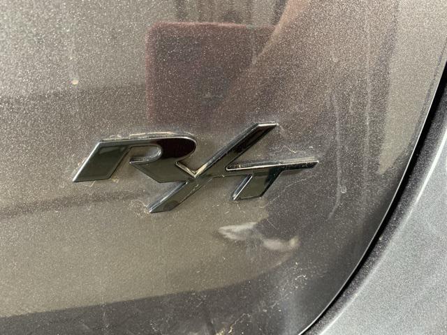 Photo of 2021 Granite Metallic Clearcoat Dodge Durango