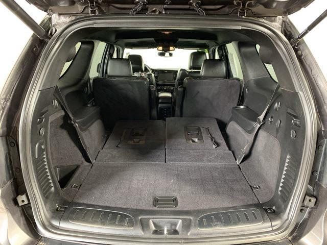 Photo of 2021 Granite Metallic Clearcoat Dodge Durango