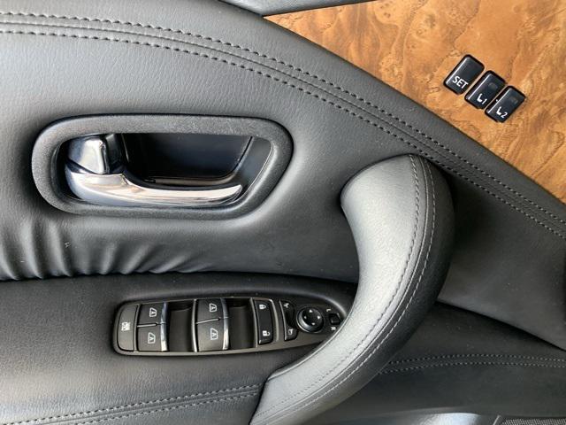Photo of 2023 Super Black Nissan Armada
