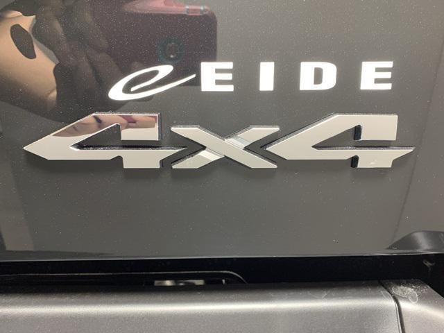 Photo of 2025 Diamond Black RAM 2500