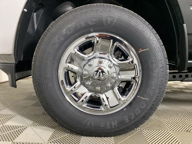 Photo of 2025 Diamond Black RAM 2500