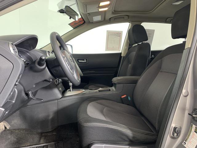 Photo of 2013 Platinum Graphite Metallic Nissan Rogue