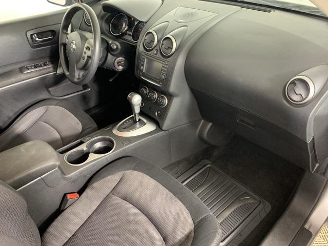 Photo of 2013 Platinum Graphite Metallic Nissan Rogue