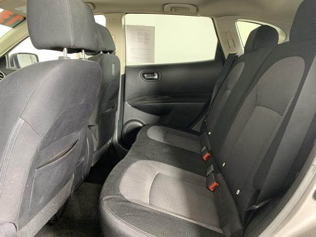 Photo of 2013 Platinum Graphite Metallic Nissan Rogue