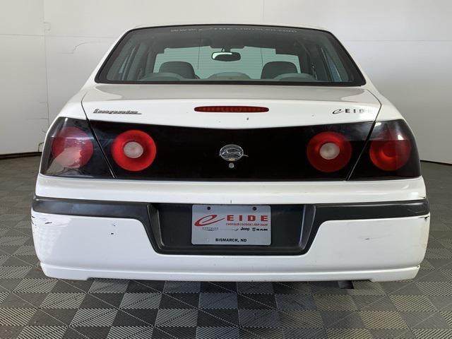 Photo of 2005 White Chevrolet Impala