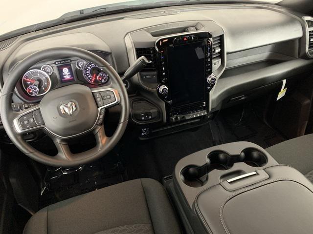Photo of 2025 Bright White RAM 2500