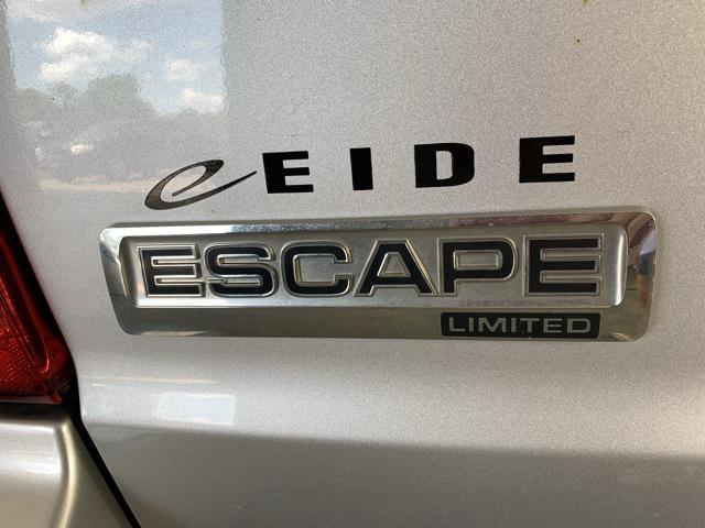 Photo of 2012 Ingot Silver Metallic Ford Escape