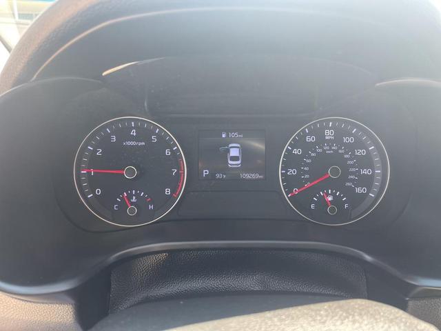 Photo of 2021 Clear White Kia Forte