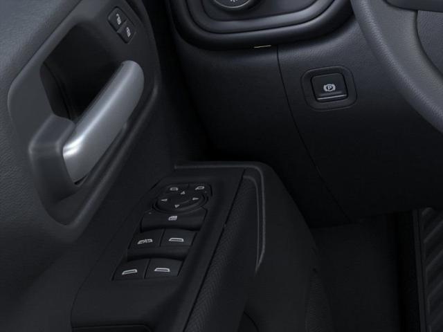 Photo of 2025 Summit White Chevrolet Silverado 1500