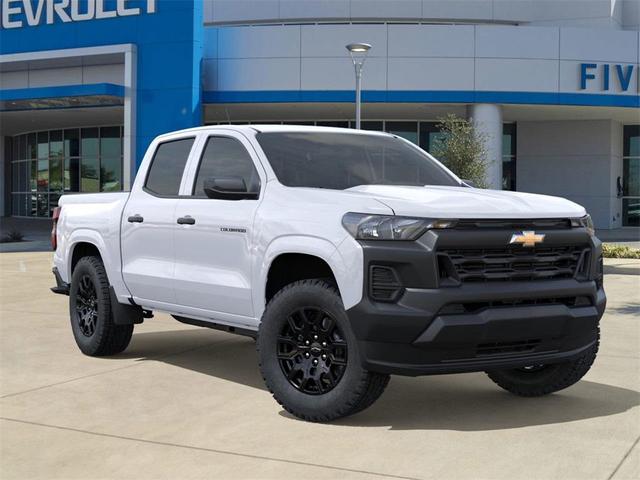 Photo of 2026 Summit White Chevrolet Colorado