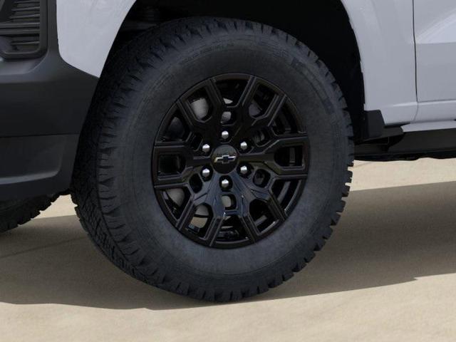 Photo of 2026 Summit White Chevrolet Colorado