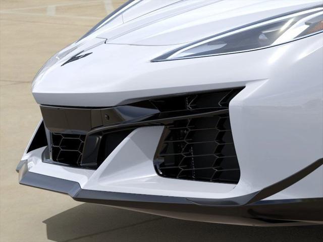 Photo of 2025 Arctic White Chevrolet Corvette