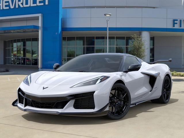 Photo of 2025 Arctic White Chevrolet Corvette