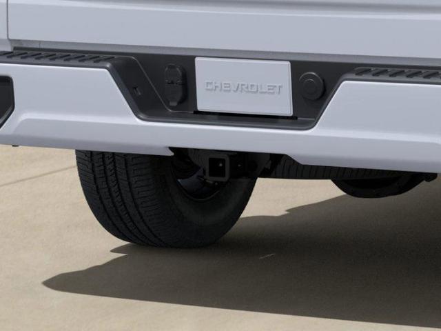 Photo of 2025 Summit White Chevrolet Silverado 1500