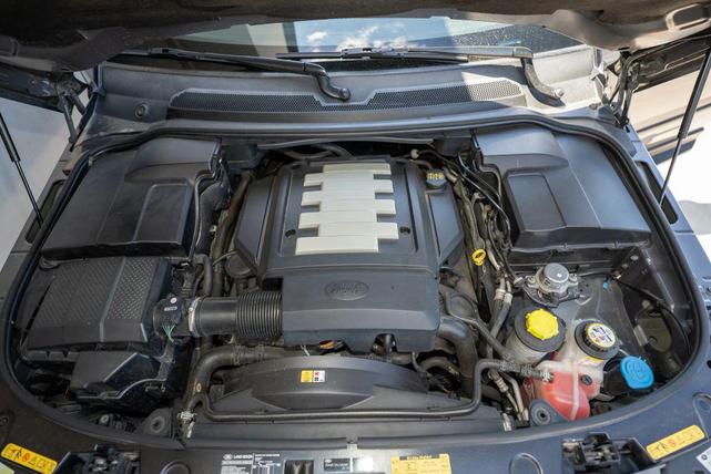 Photo of 2006 Bonatti Gray Land Rover Range Rover Sport