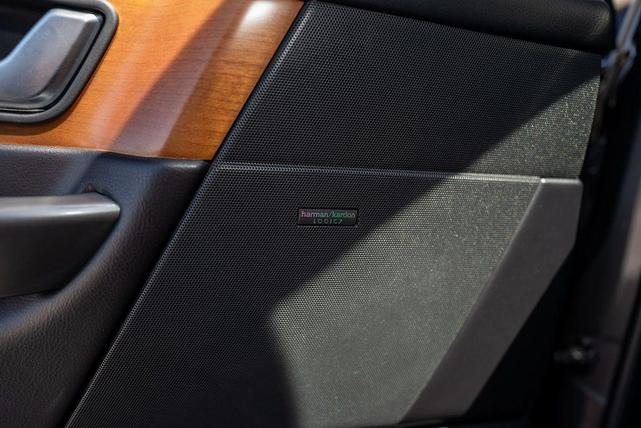 Photo of 2006 Bonatti Gray Land Rover Range Rover Sport