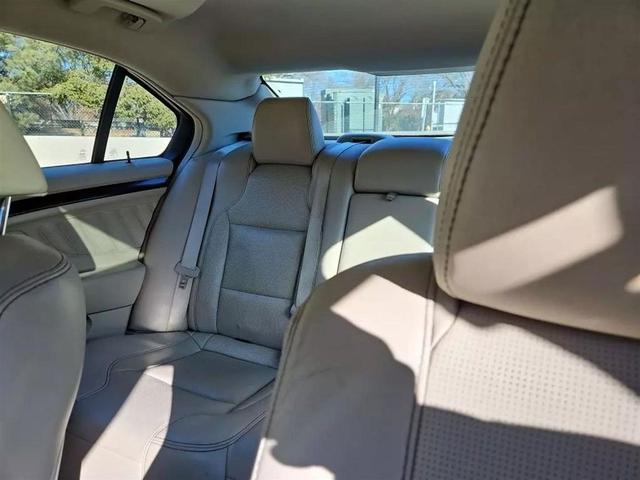 Photo of 2012 Not Specified Ford Taurus