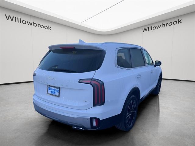 Photo of 2023 Glacial White Pearl Kia Telluride