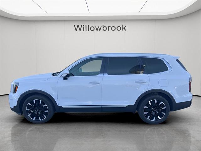 Photo of 2023 Glacial White Pearl Kia Telluride