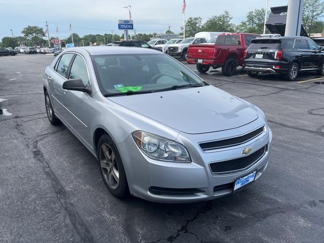 Photo of 2010 Blade Silver Metallic Chevrolet Malibu